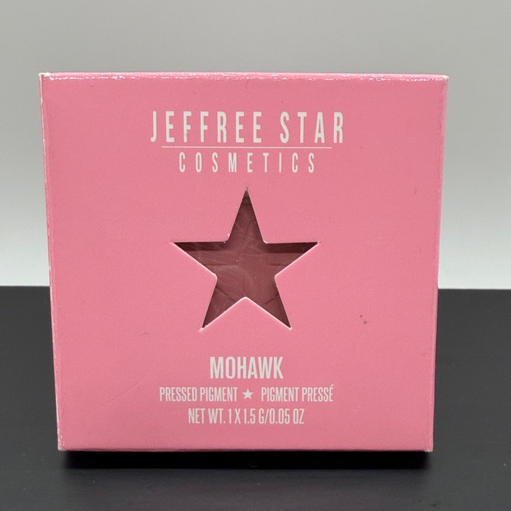 3/$15 🌸 Jeffree Star Mohawk Eyeshadow - Bold Pink